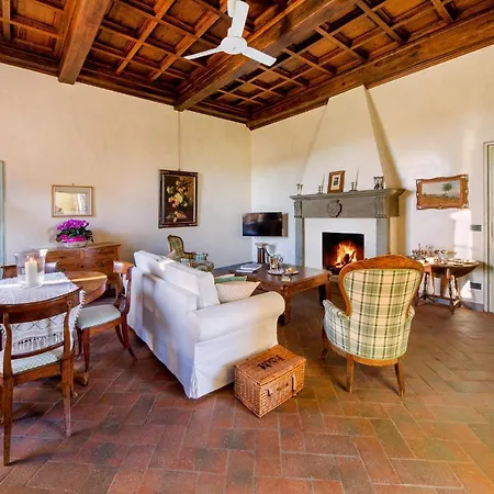 Castello Di Cafaggio Suites Bed & Breakfast *