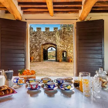 Panzió Castello Di Cafaggio Suites *