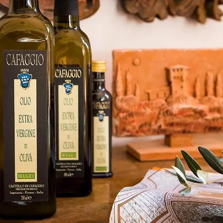 Castello Di Cafaggio Suites *